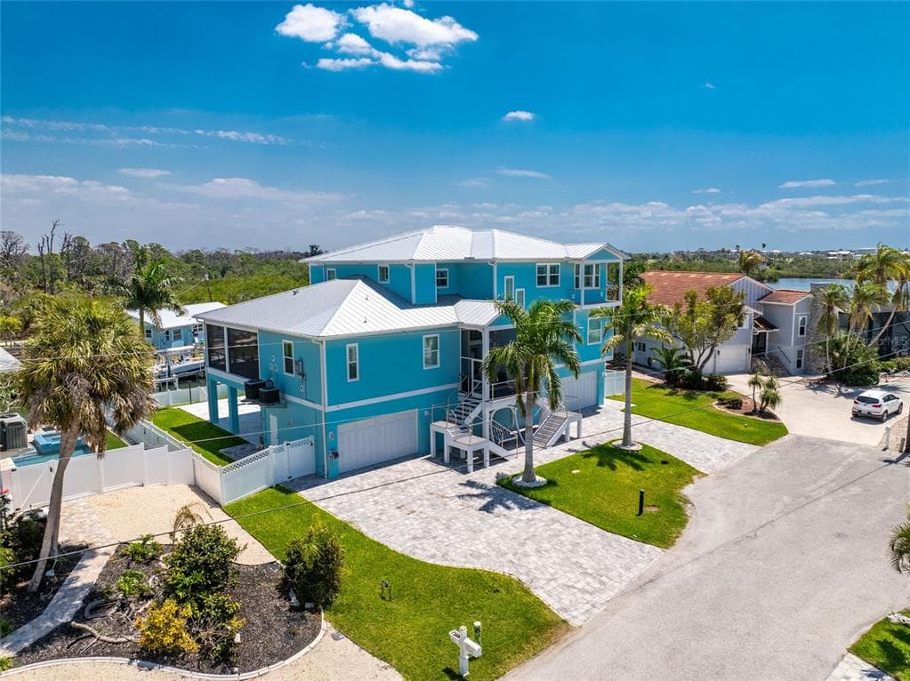 9290 PINE COVE DRIVE 3