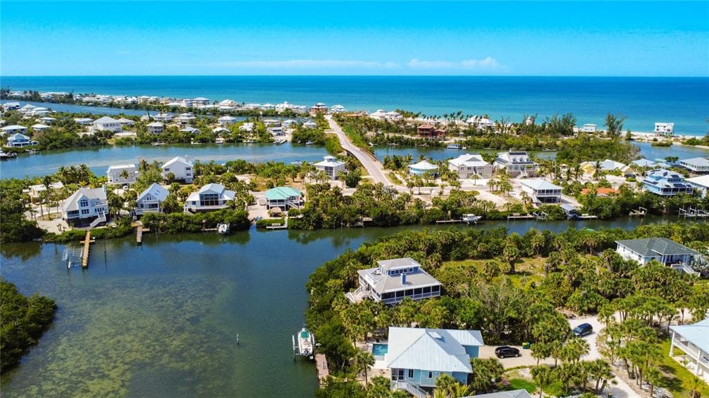 39 BAYSHORE CIRCLE 2