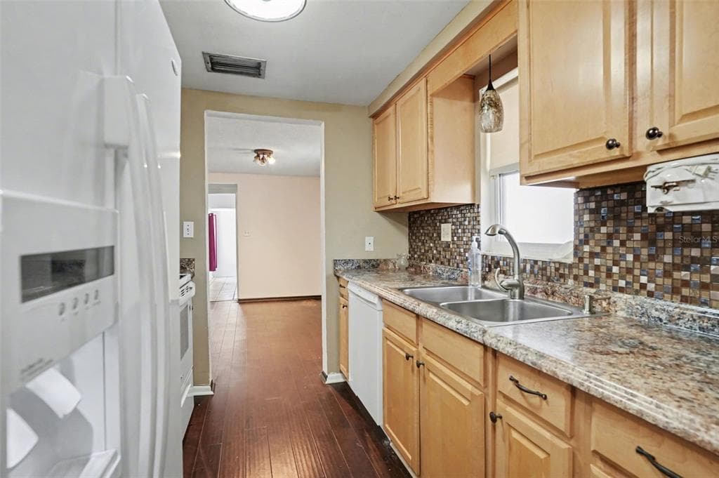 2217 HARRISON DRIVE photo 10