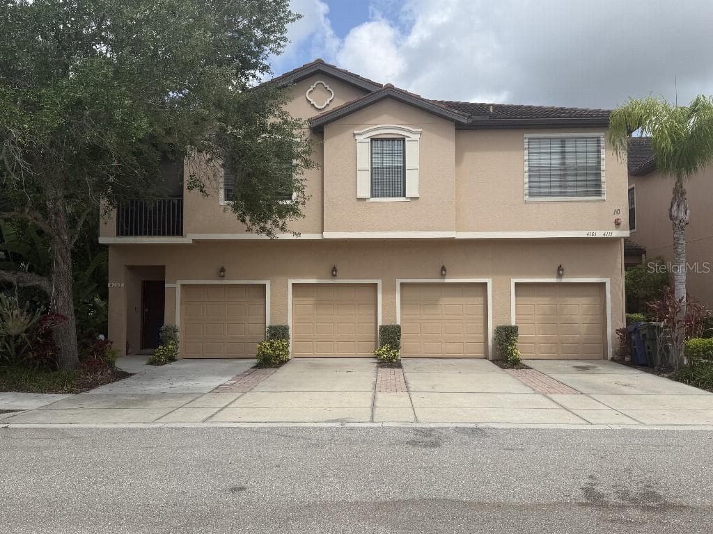 4101 VIA PIEDRA CIRCLE 10-201 photo 1