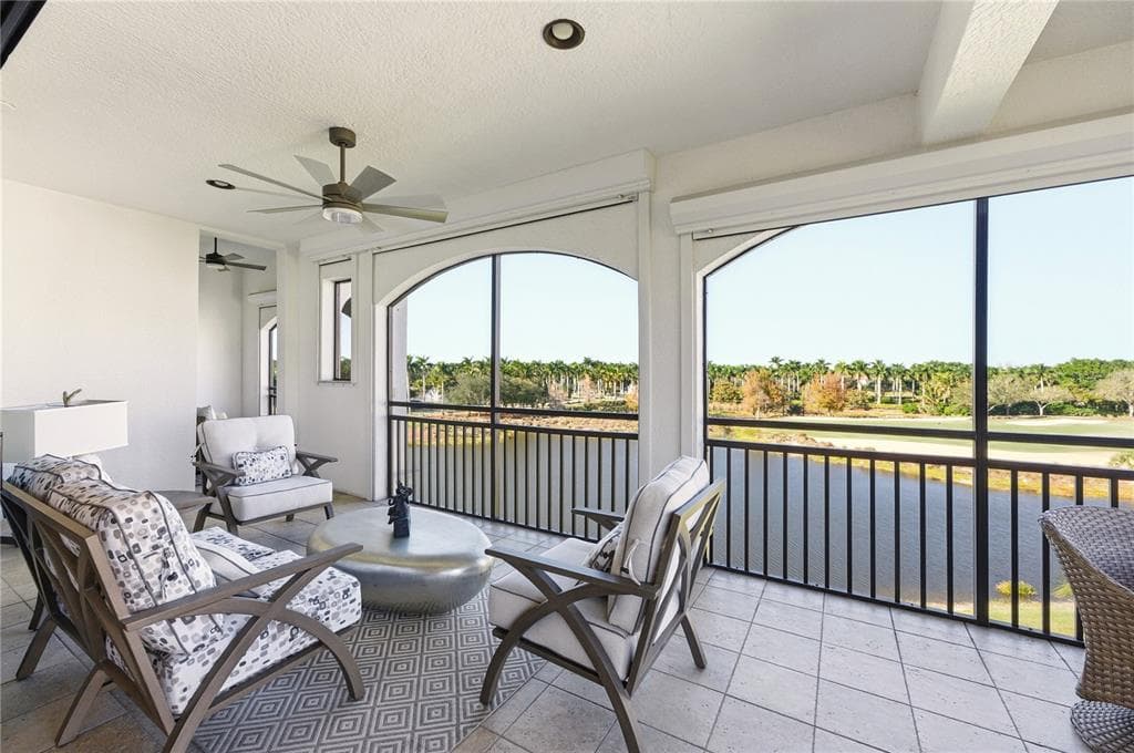 2555 MARQUESA ROYALE LANE PH 302 photo 8