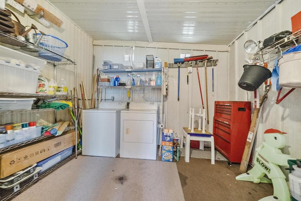 132 LAKEVIEW DRIVE 132 photo 24