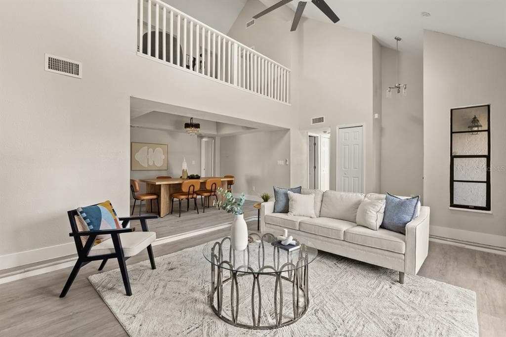 1540 STONE TRAIL 2