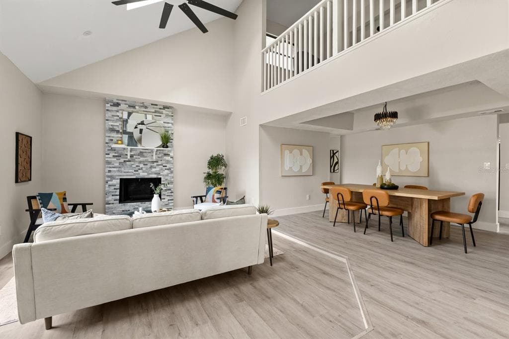 1540 STONE TRAIL 3