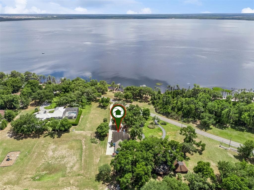 10400 LAKE LOUISA ROAD 2