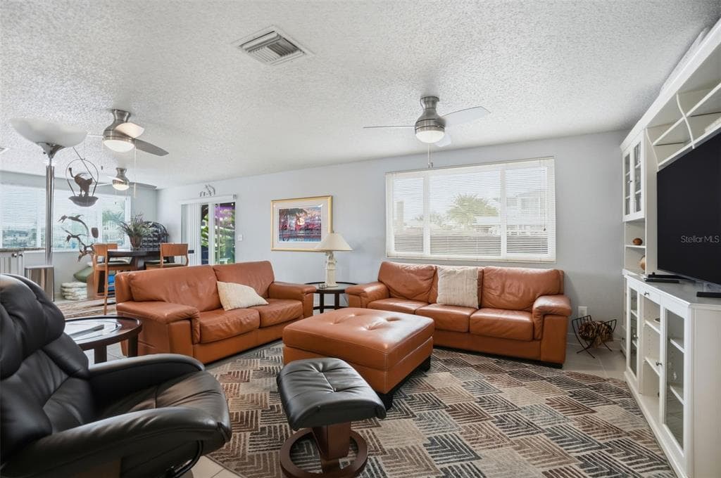 13822 MALCOLM AVENUE photo 7