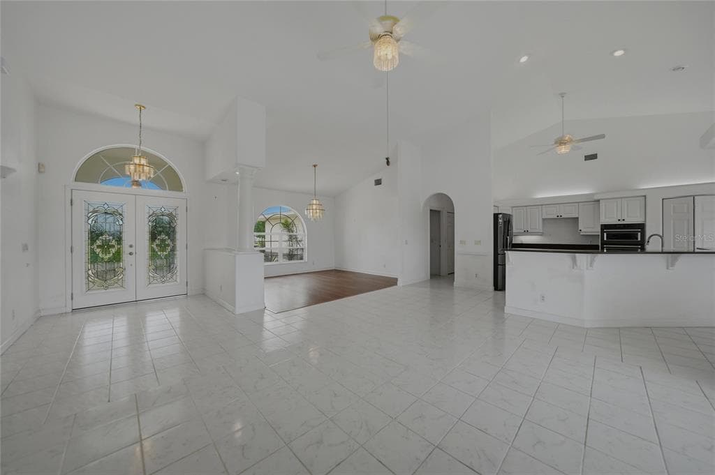 632 MONACO DRIVE photo 7