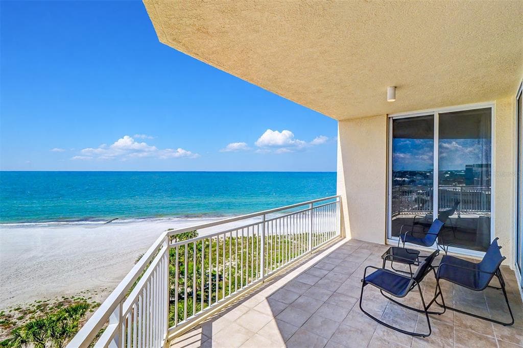 15208 GULF BOULEVARD 601 photo 6