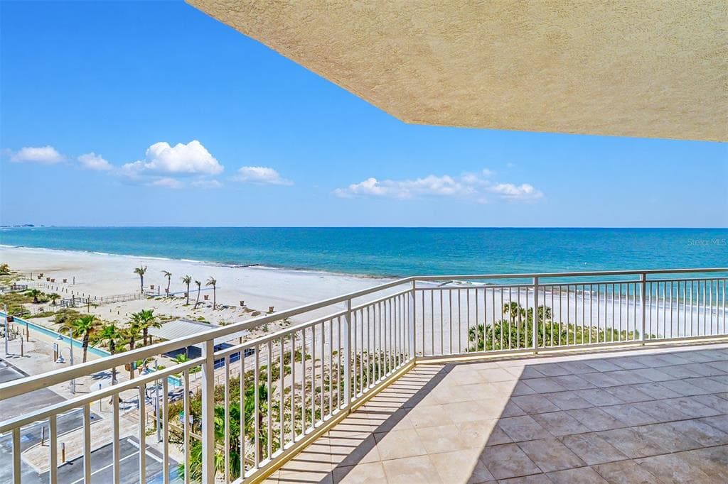 15208 GULF BOULEVARD 601 photo 12