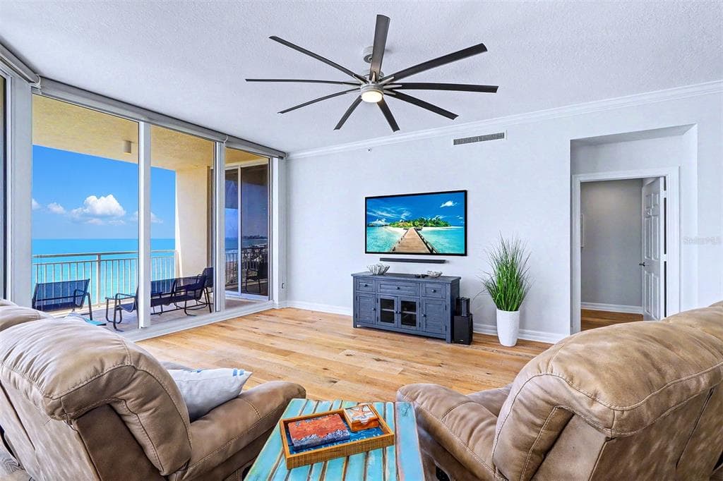 15208 GULF BOULEVARD 601 photo 5