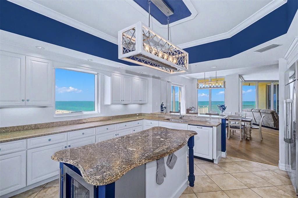 15208 GULF BOULEVARD 601 photo 9