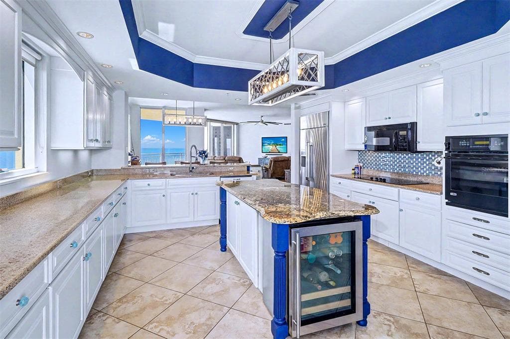15208 GULF BOULEVARD 601 photo 10
