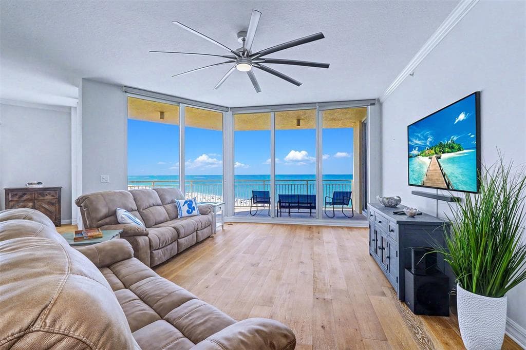 15208 GULF BOULEVARD 601 photo 4