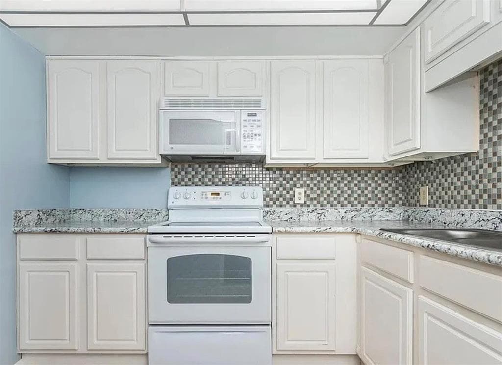 1224 S PENINSULA DRIVE 415 photo 10