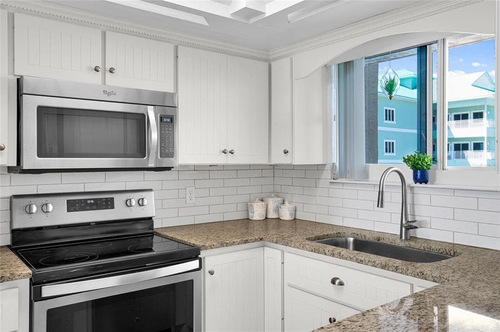 421 S ATLANTIC AVENUE 302 photo 13