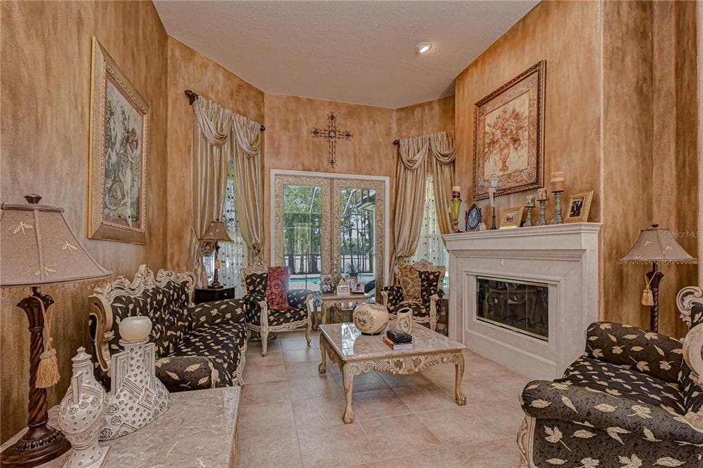 20915 LAKE VIENNA DRIVE photo 10