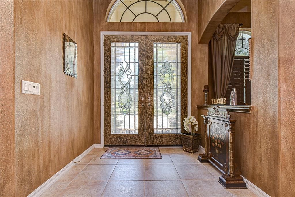 20915 LAKE VIENNA DRIVE photo 8