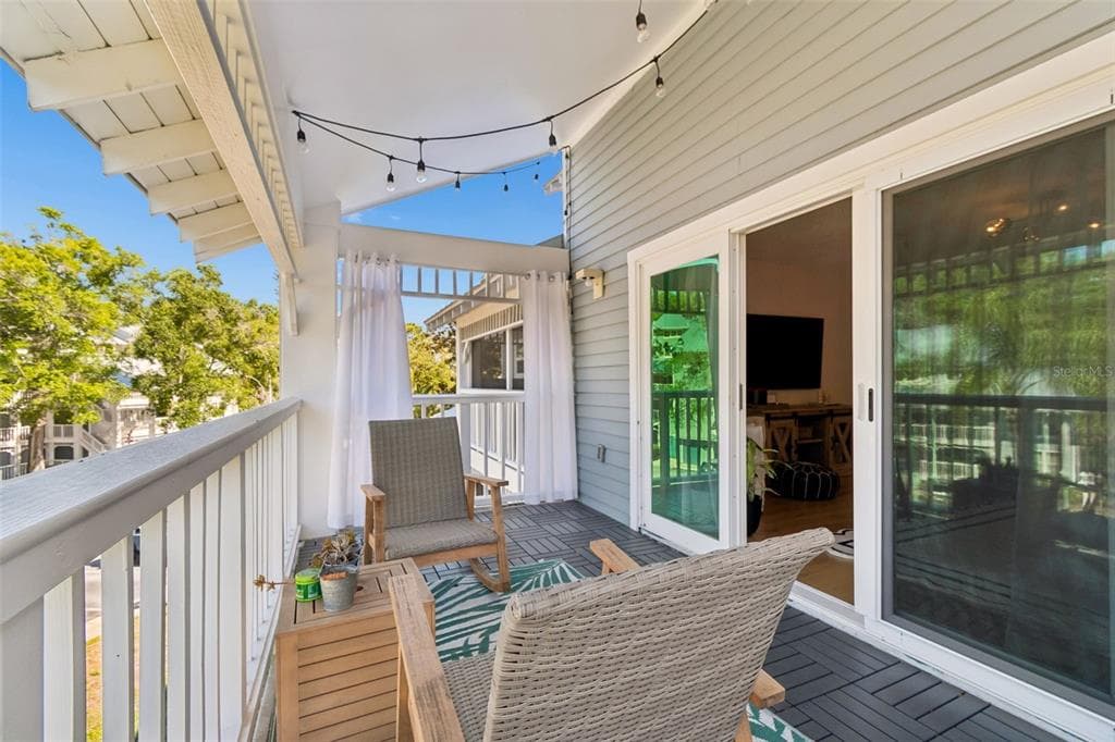 2599 DOLLY BAY DRIVE 302 photo 15