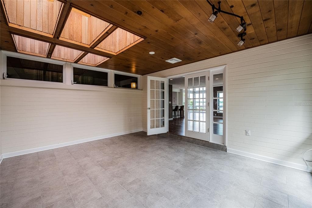 7 LAKE HOLLINGSWORTH DRIVE photo 12