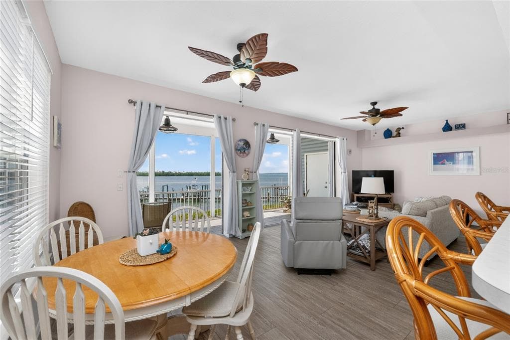 1390 BEACH ROAD 1 photo 23