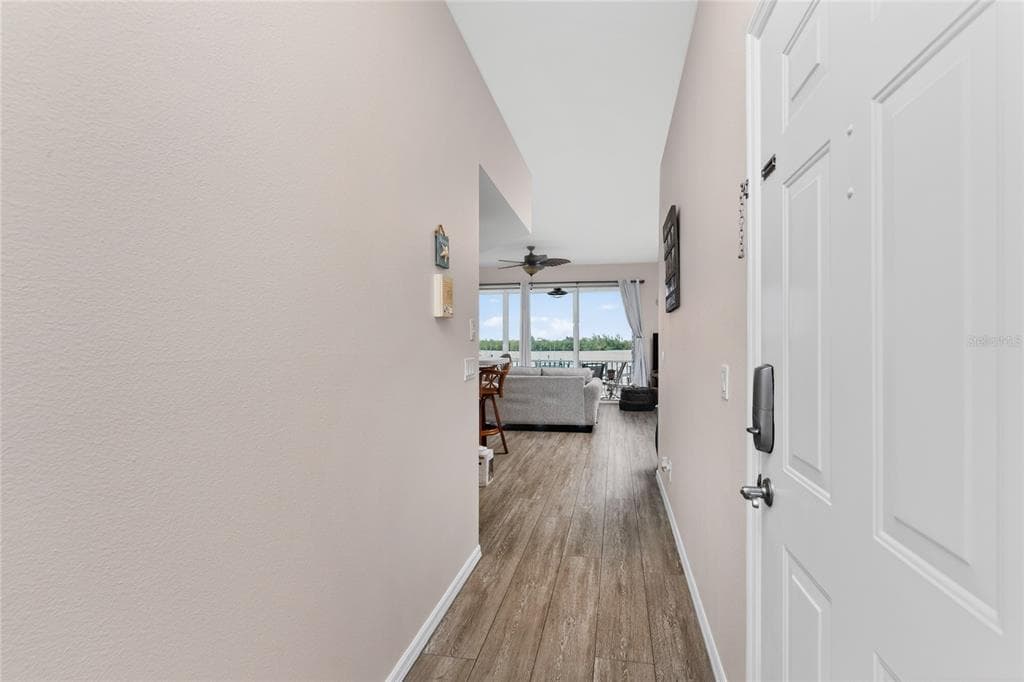 1390 BEACH ROAD 1 photo 4