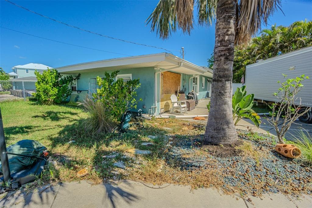 16101 4TH STREET E photo 2