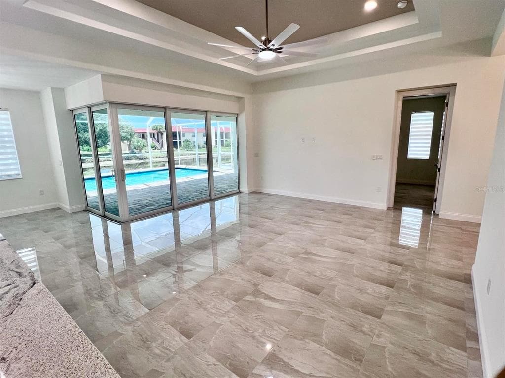 55 ROTONDA CIRCLE photo 13