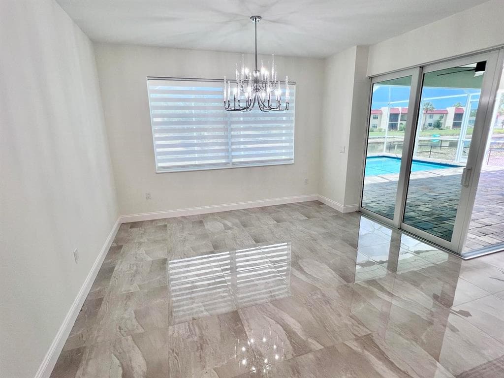 55 ROTONDA CIRCLE photo 9