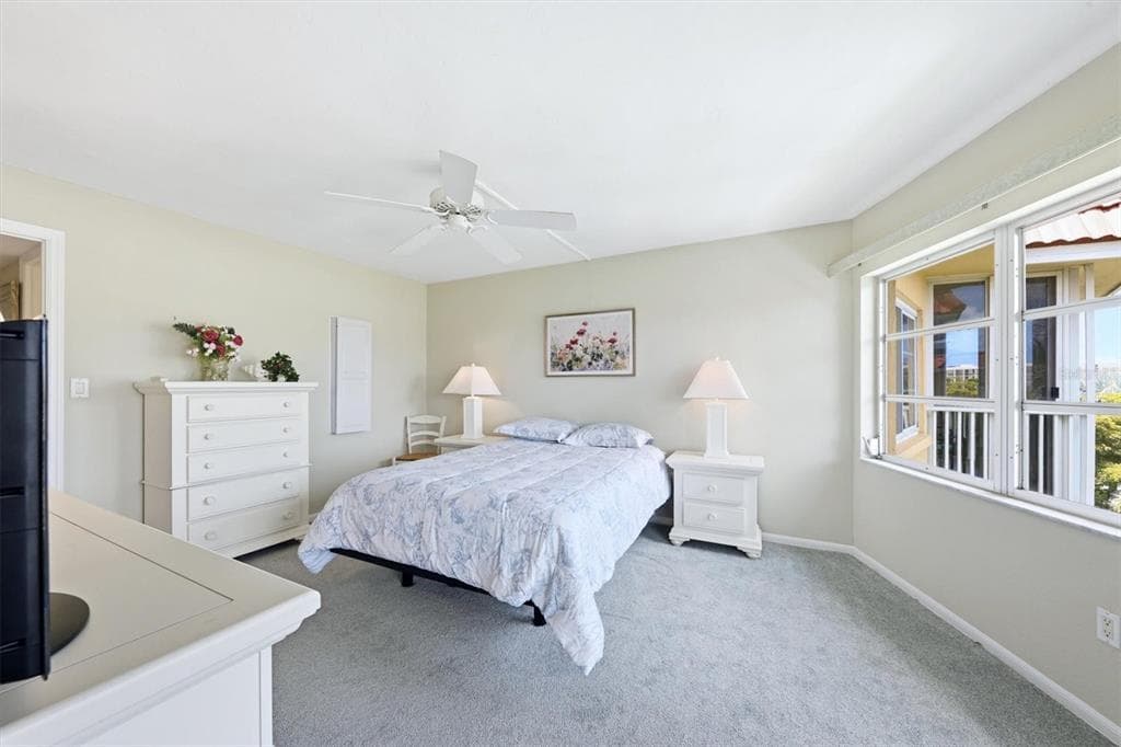 1215 S PORTOFINO DRIVE 406 photo 21