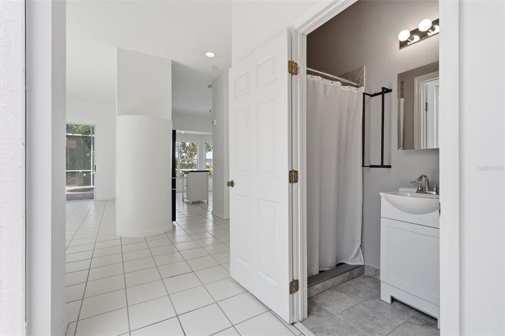 10621 HATTERAS DRIVE photo 12