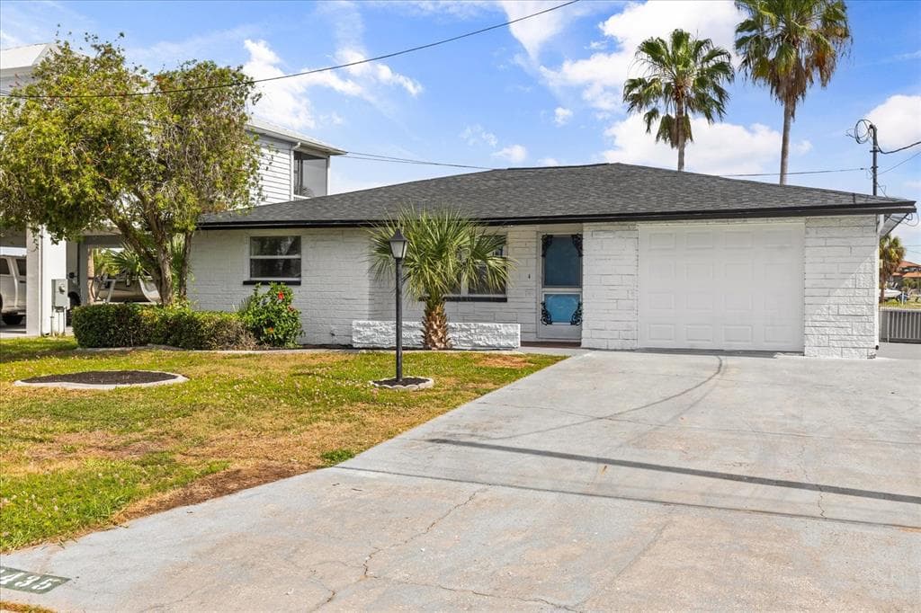 3435 GULF COAST DRIVE photo 2