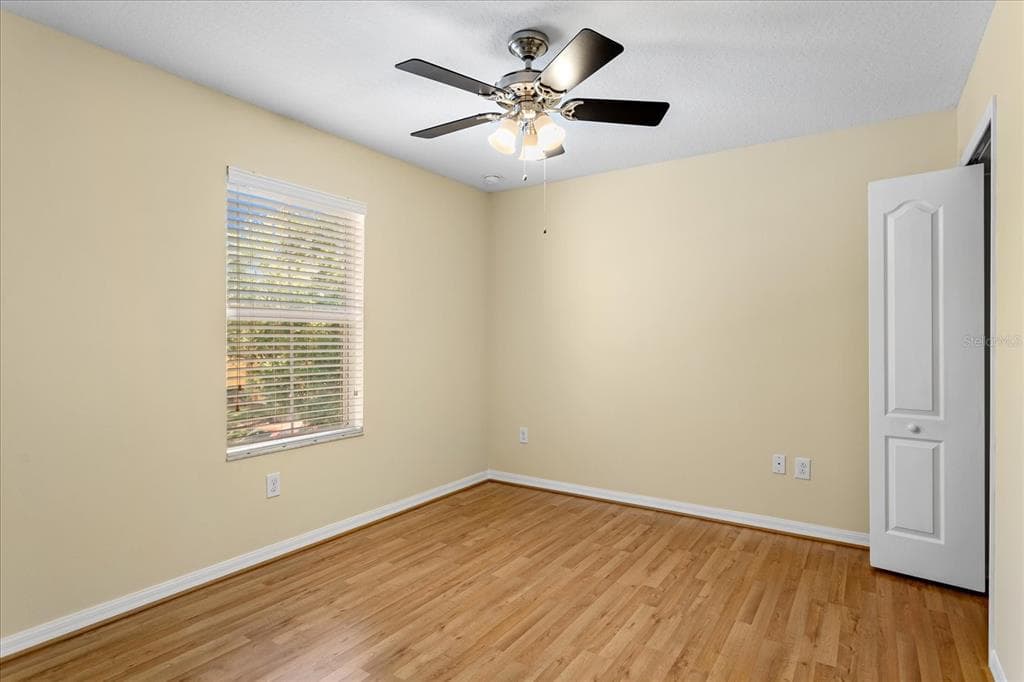 1160 TWIN TREES LANE photo 23