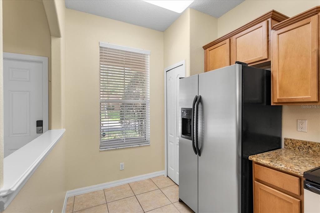 1160 TWIN TREES LANE photo 7
