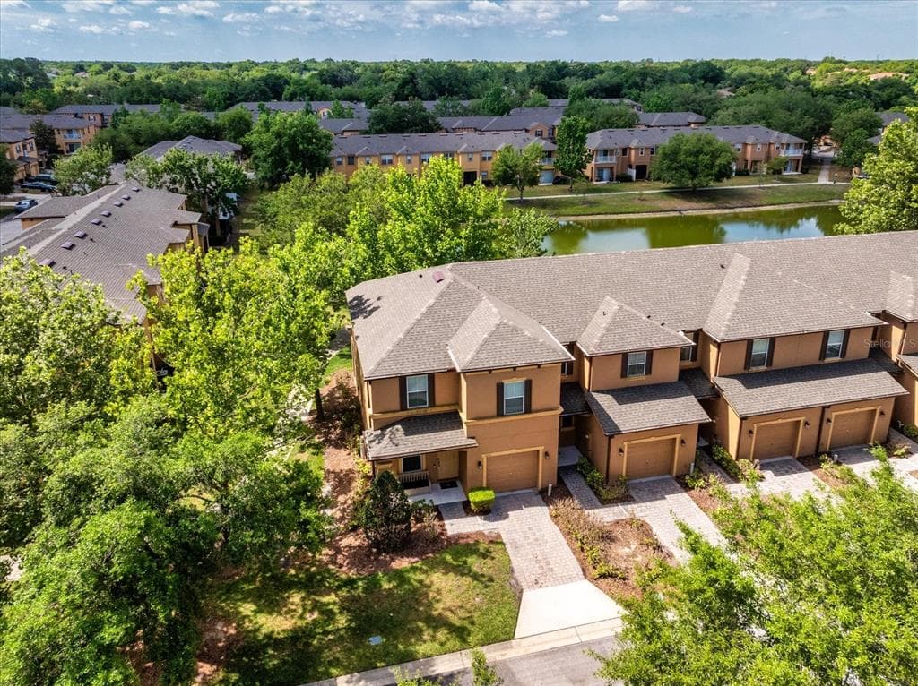 1160 TWIN TREES LANE photo 3