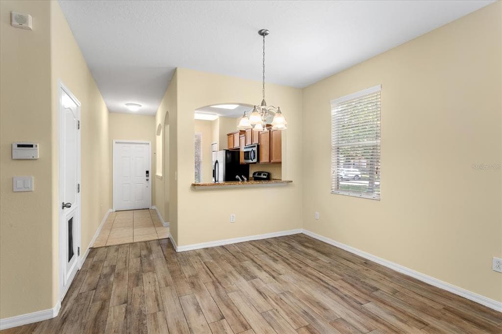 1160 TWIN TREES LANE photo 9