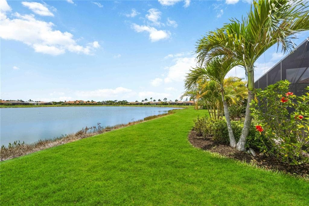 11516 RENAISSANCE BOULEVARD photo 23