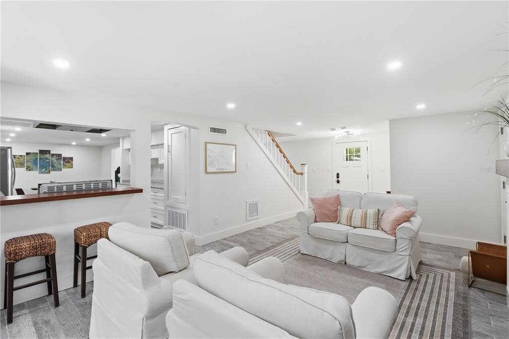 9235 W HARBOR ISLE COURT photo 25