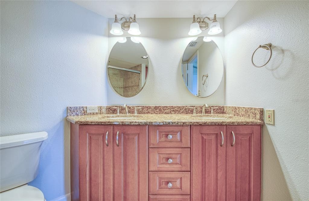 1310 GULF BOULEVARD 4D photo 23