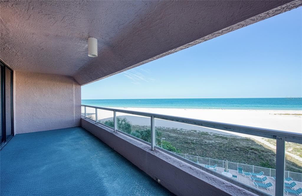 1310 GULF BOULEVARD 4D photo 9