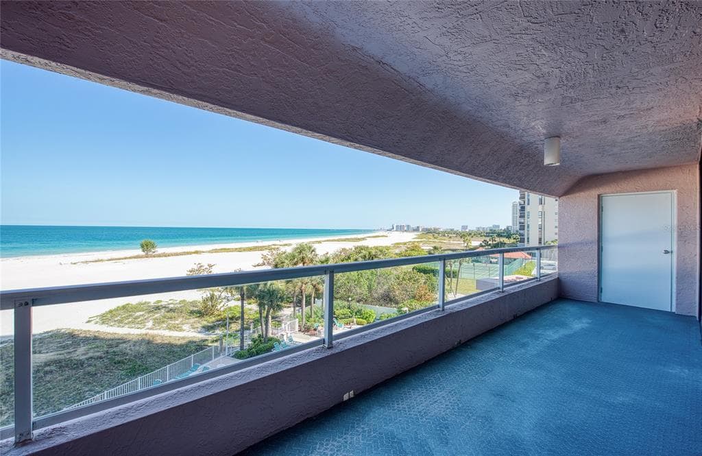 1310 GULF BOULEVARD 4D photo 8