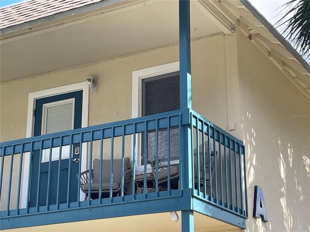 30 SE VALARE LANE #205A 2