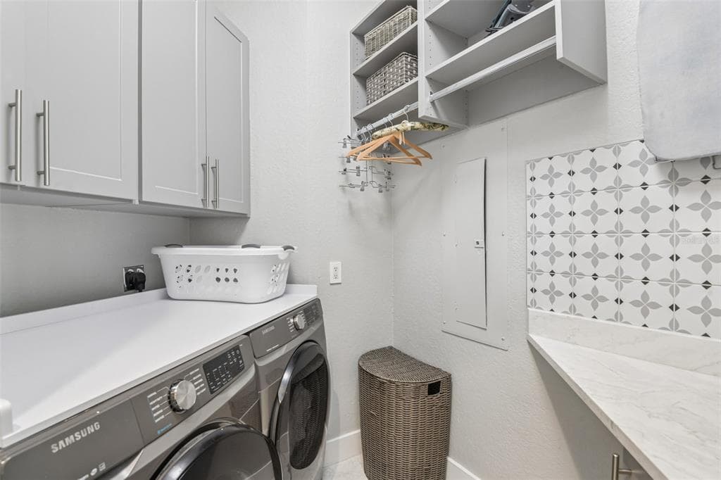 1180 GULF BOULEVARD 101 photo 16