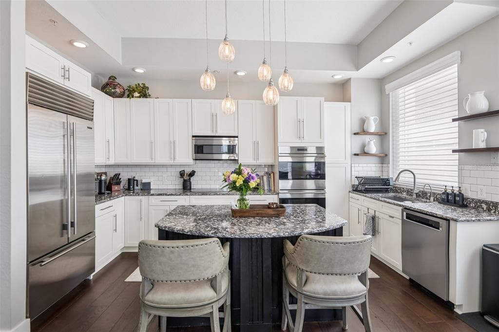 1180 GULF BOULEVARD 101 photo 10