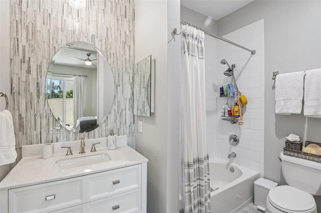 1180 GULF BOULEVARD 101 photo 15