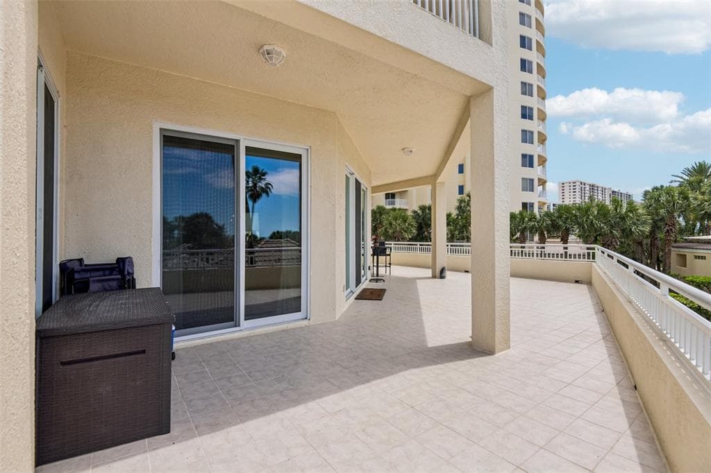 1180 GULF BOULEVARD 101 photo 25