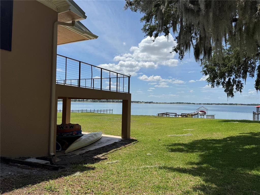 607 W STATE ROAD 630 5