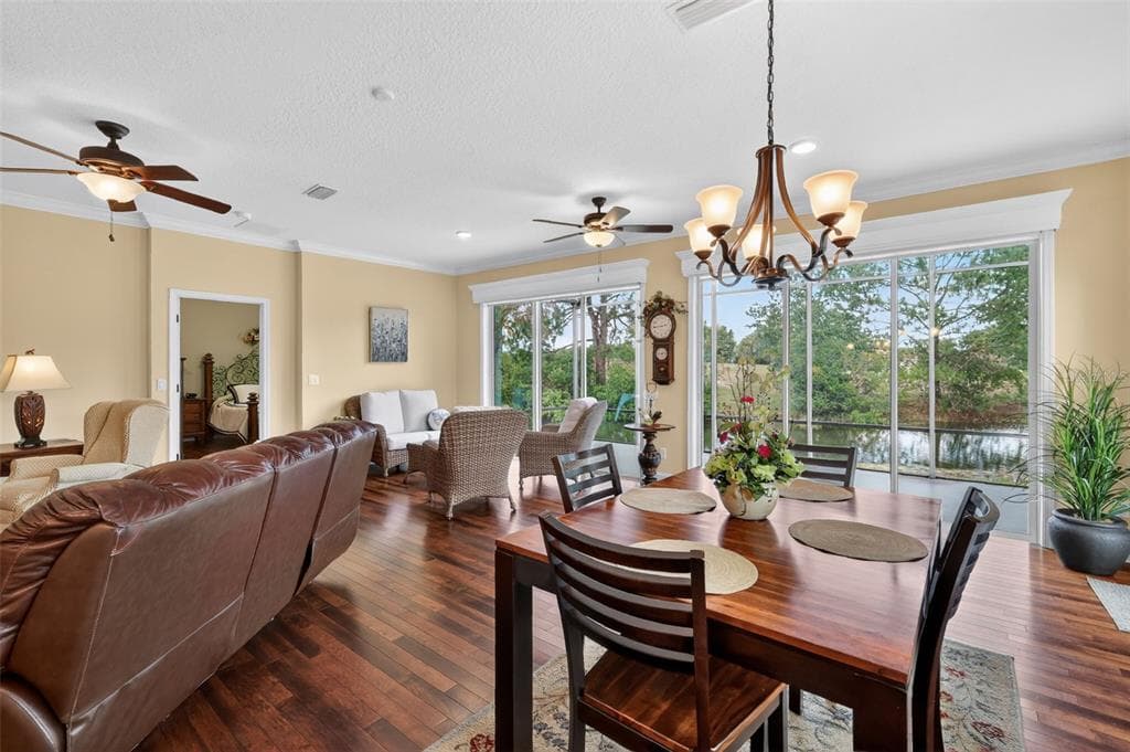 8041 SAINT JAMES WAY photo 13