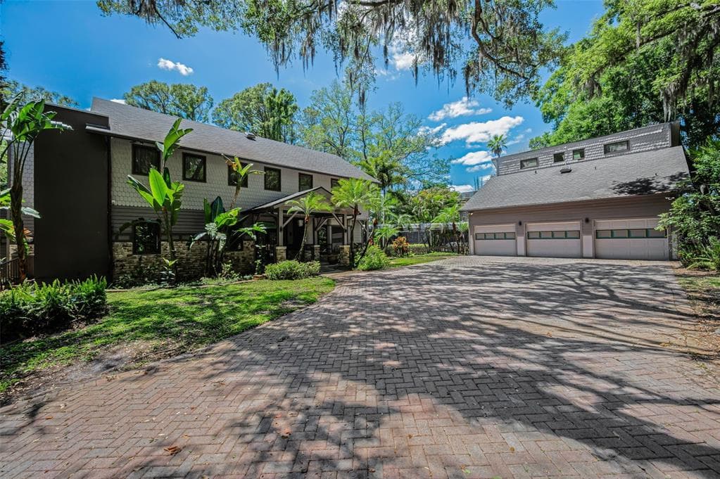 8602 BONNIE COVE LANE photo 13