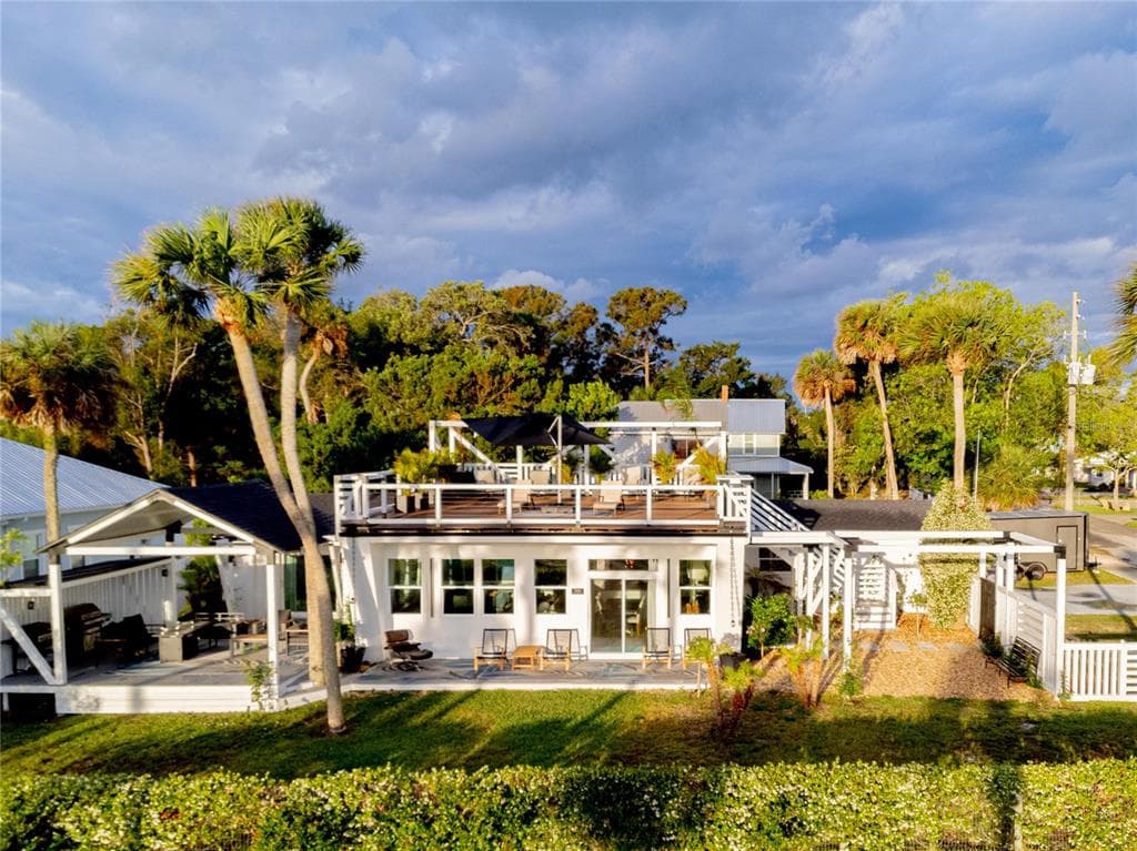 500 S RIVERSIDE DRIVE 2