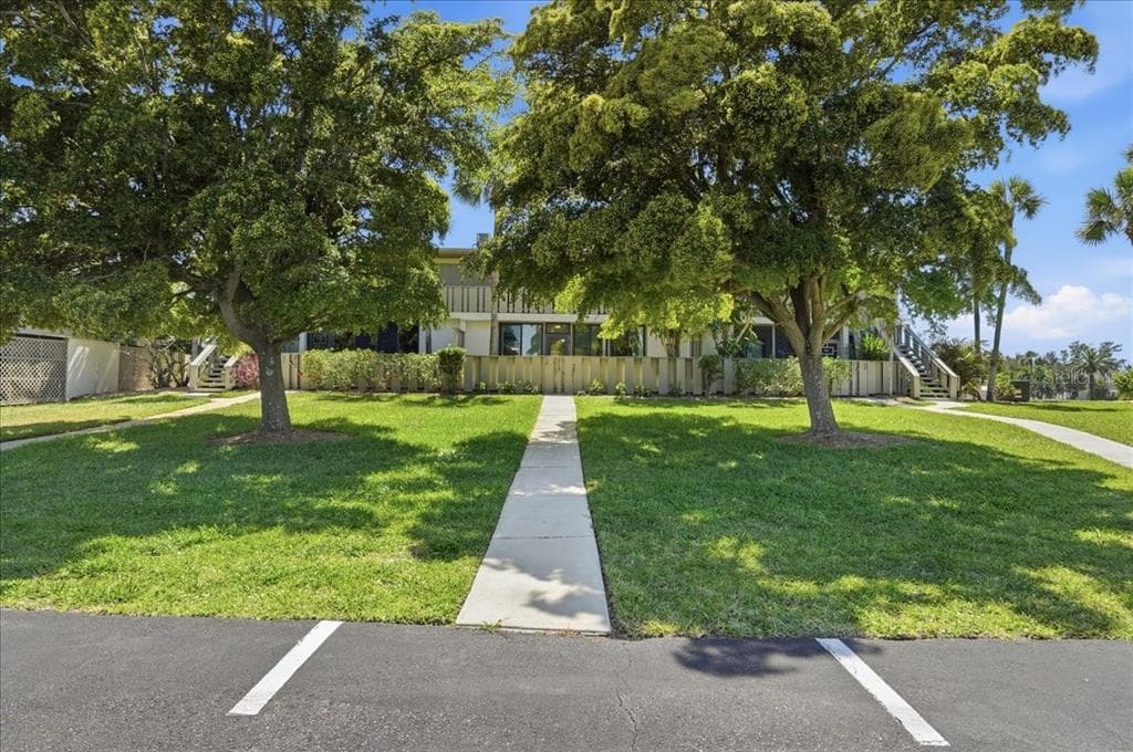 6500 FLOTILLA DRIVE 212 photo 4